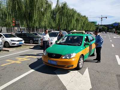 楊凌示范區(qū)開展出租車計價器專項檢查 維護市場秩序保障乘客權益